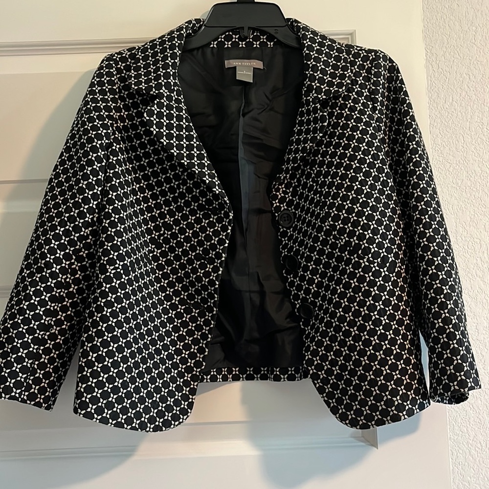 Ann Taylor Blazer Size 4
